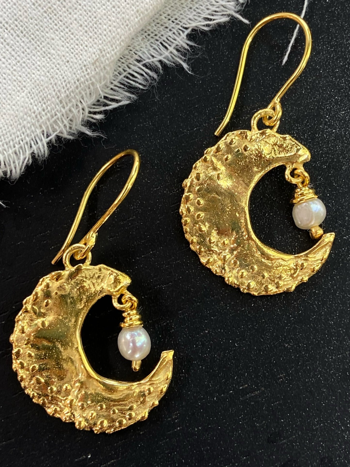 PEARLY MOON DANCE ✧ GOLD