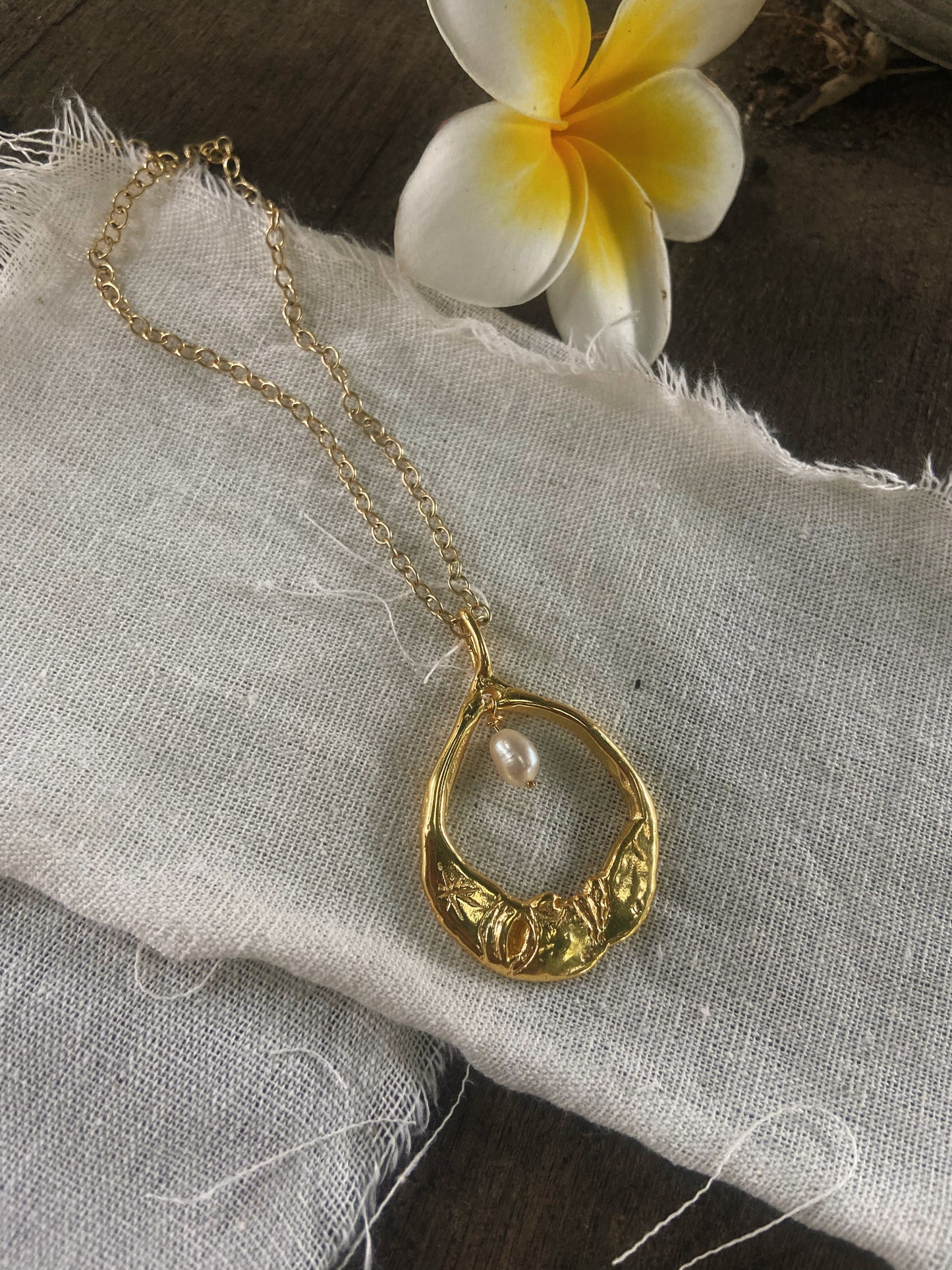 moonswing ✧ GOLD