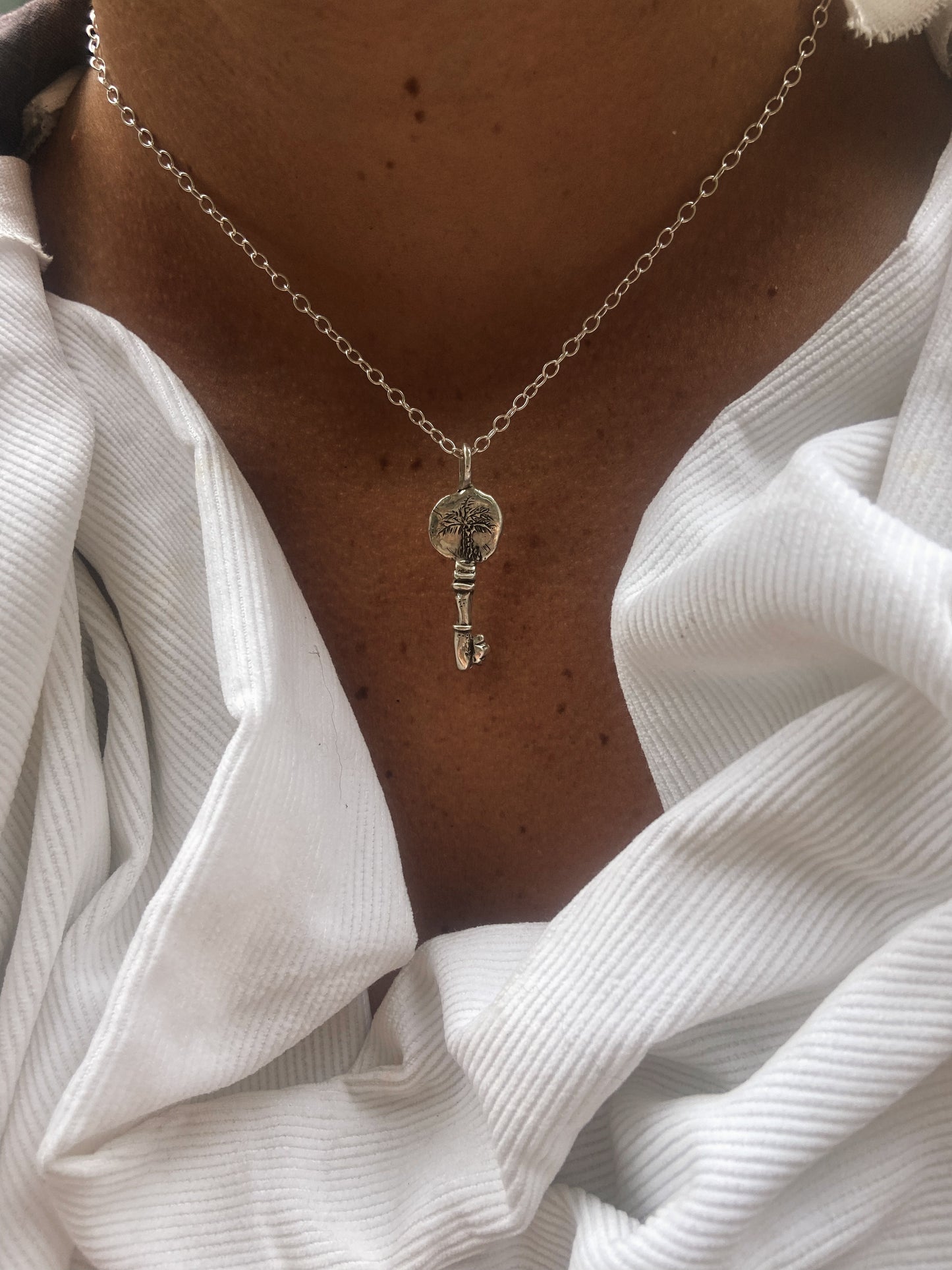 TIKI KEY