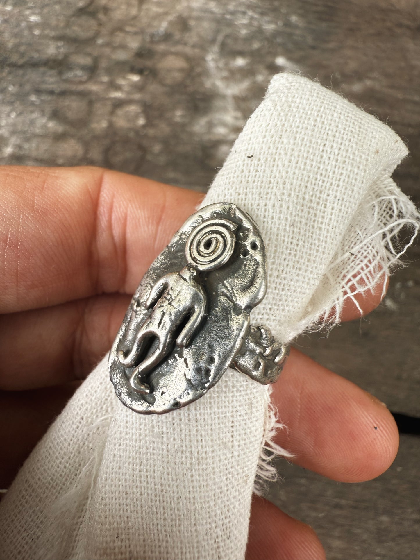 DIZZY MAN RING