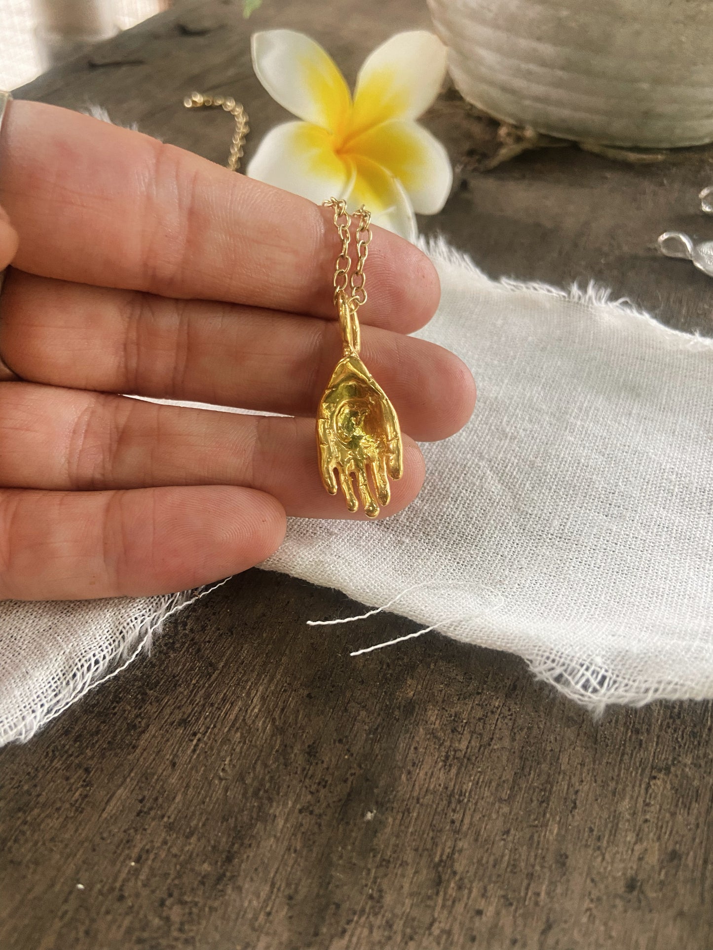 POTENT PALM ✧ GOLD