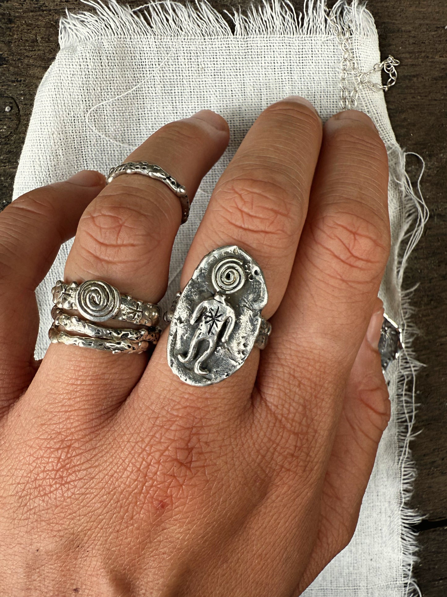 DIZZY MAN RING