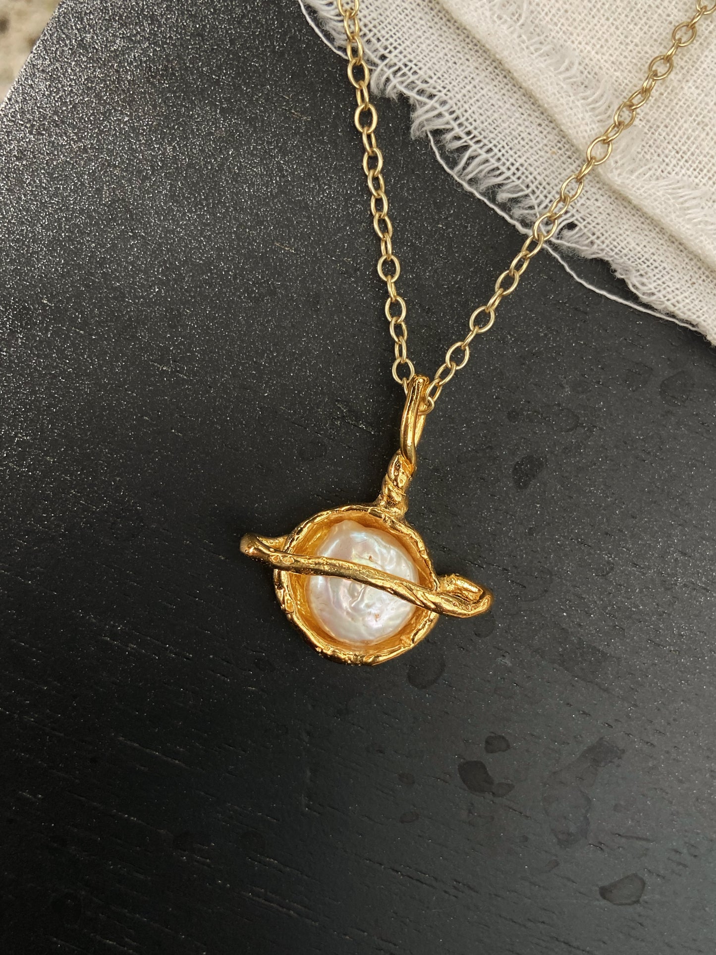 PLANET PEARL ✧ GOLD