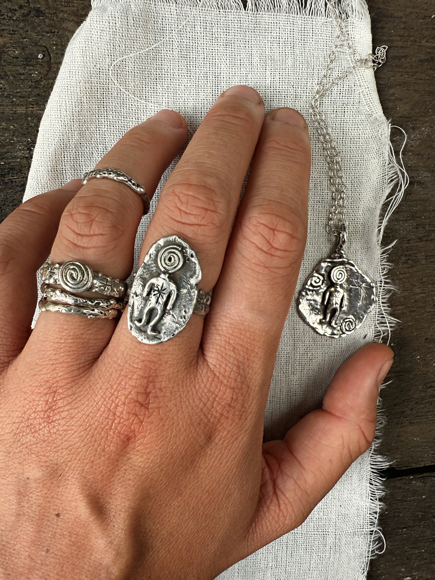 DIZZY MAN RING