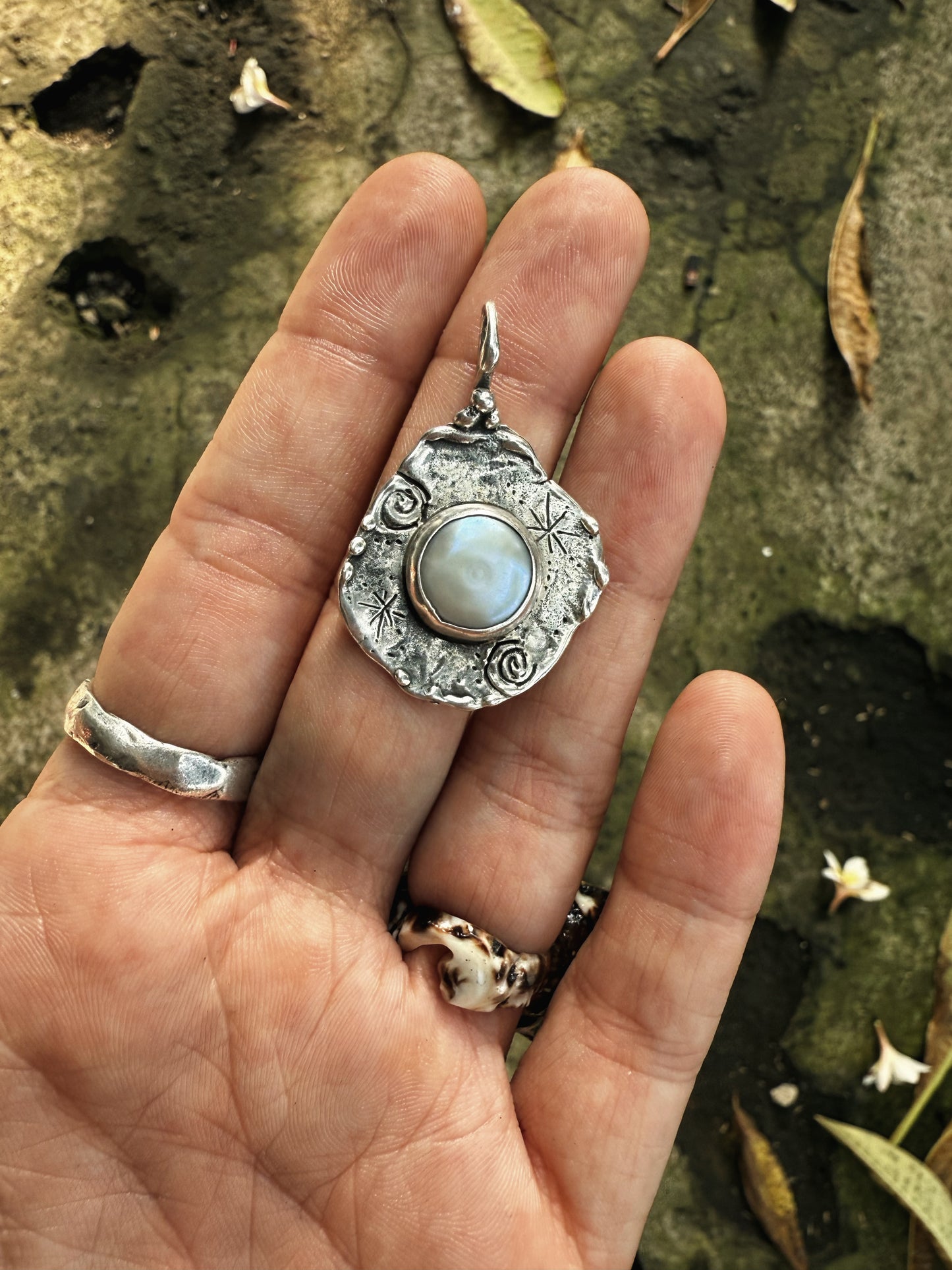 TREASURE TOKEN