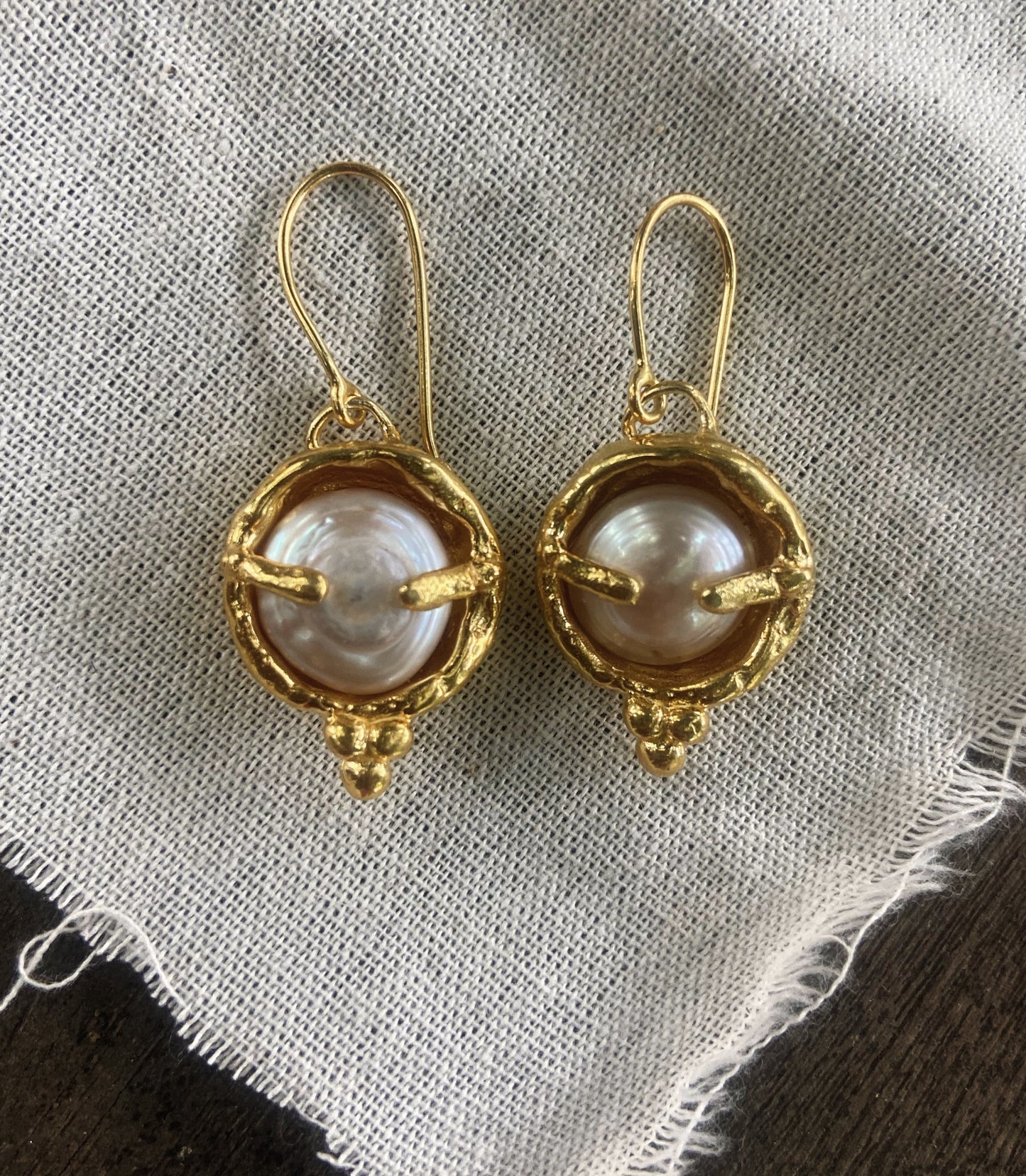 BINDI earrings ✧ GOLD