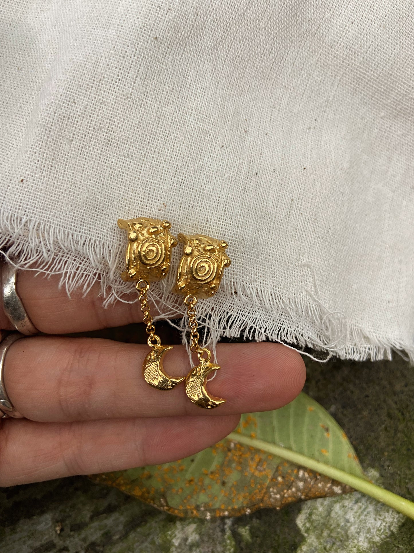 CINNAMON MOONS ✧ GOLD