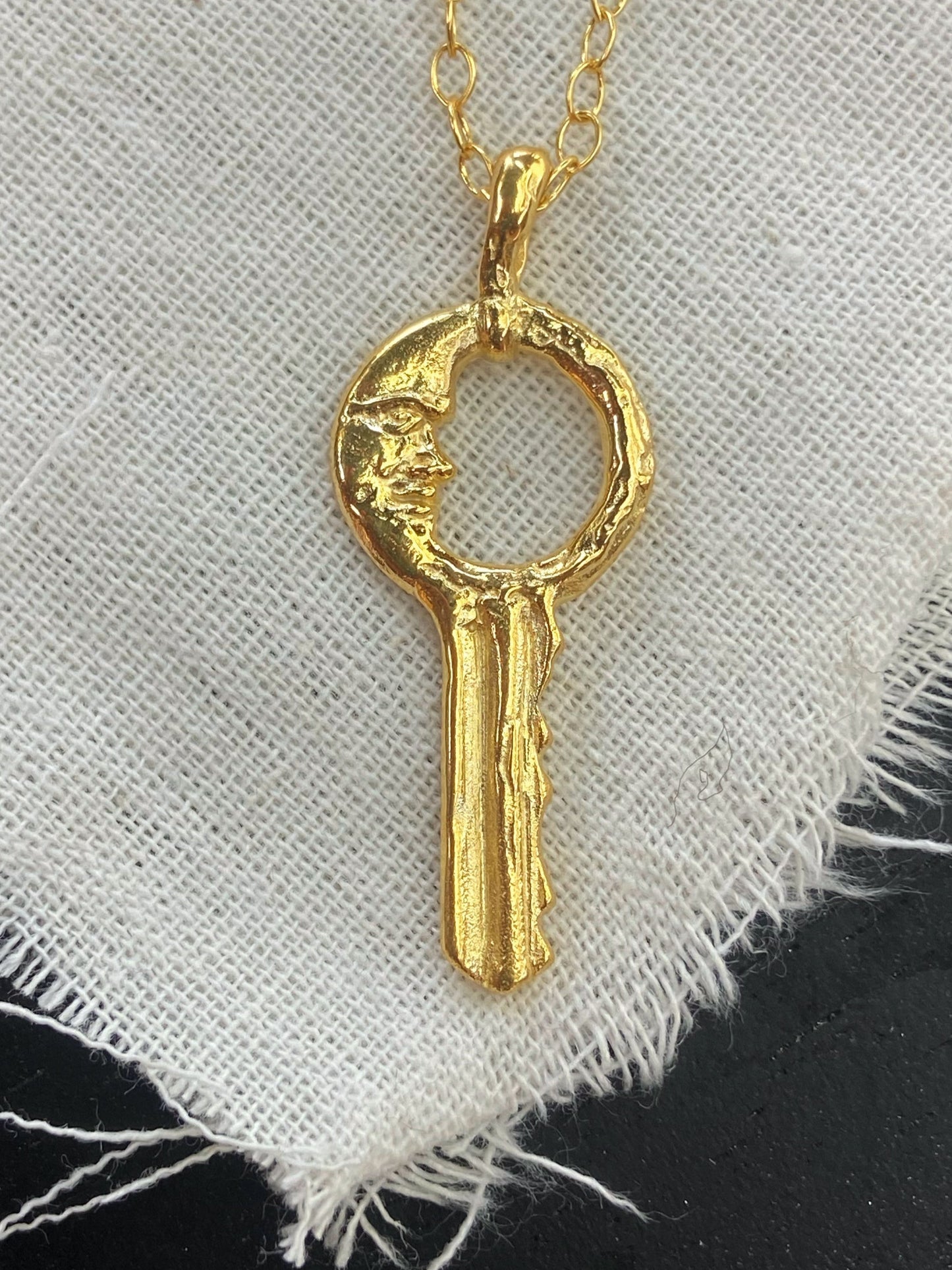 ZANDER ✧ GOLD