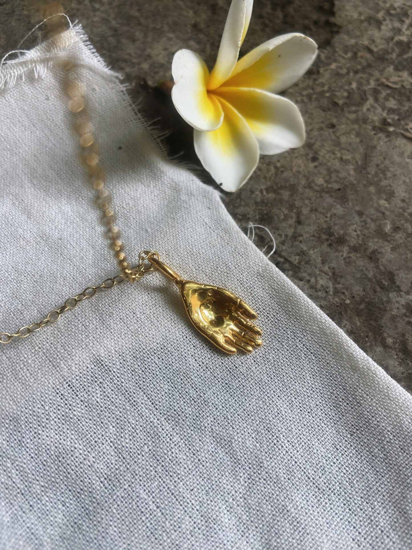 POTENT PALM ✧ GOLD