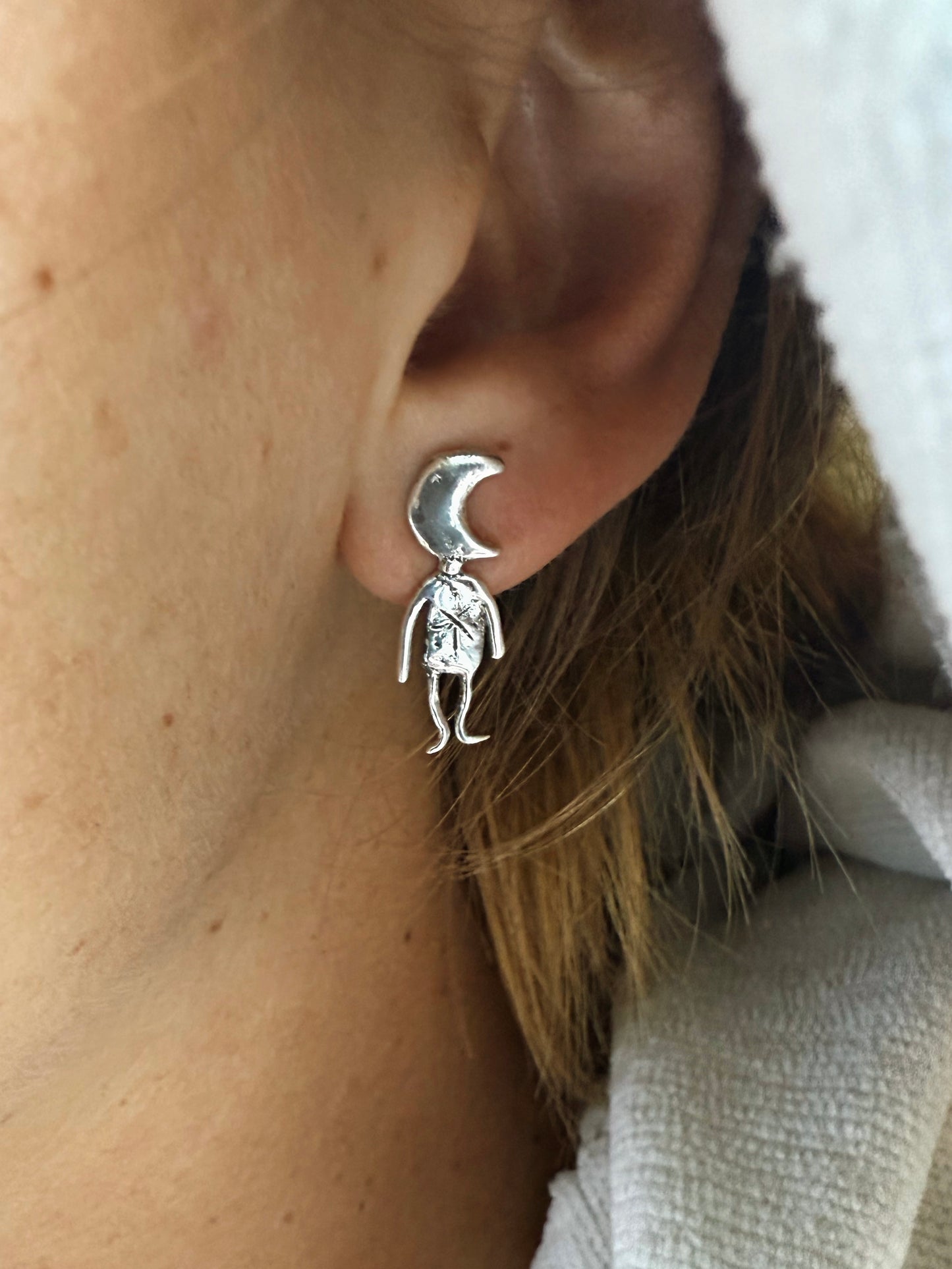 MOON MAN STUD