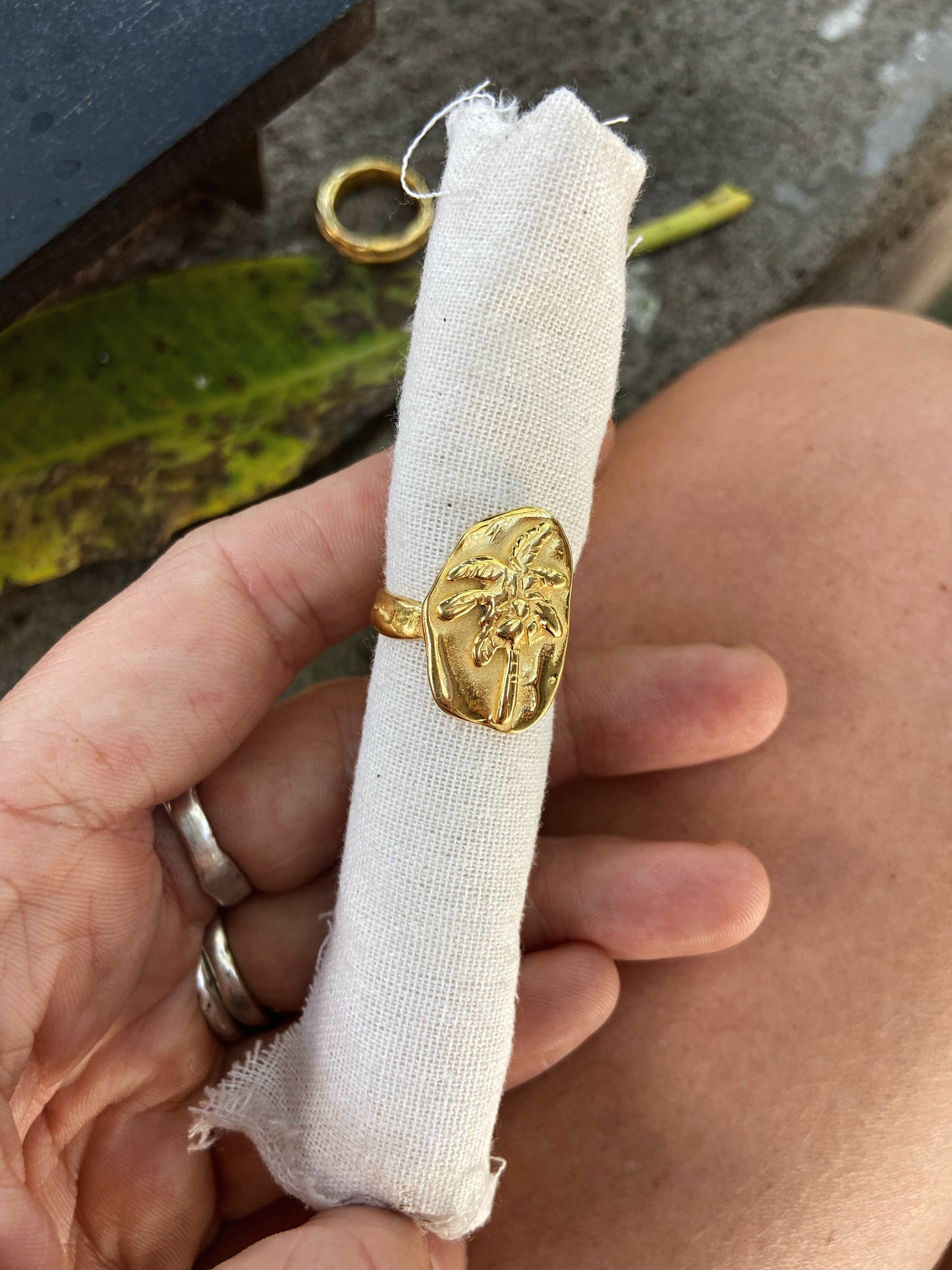 RAFIKI ✧ GOLD