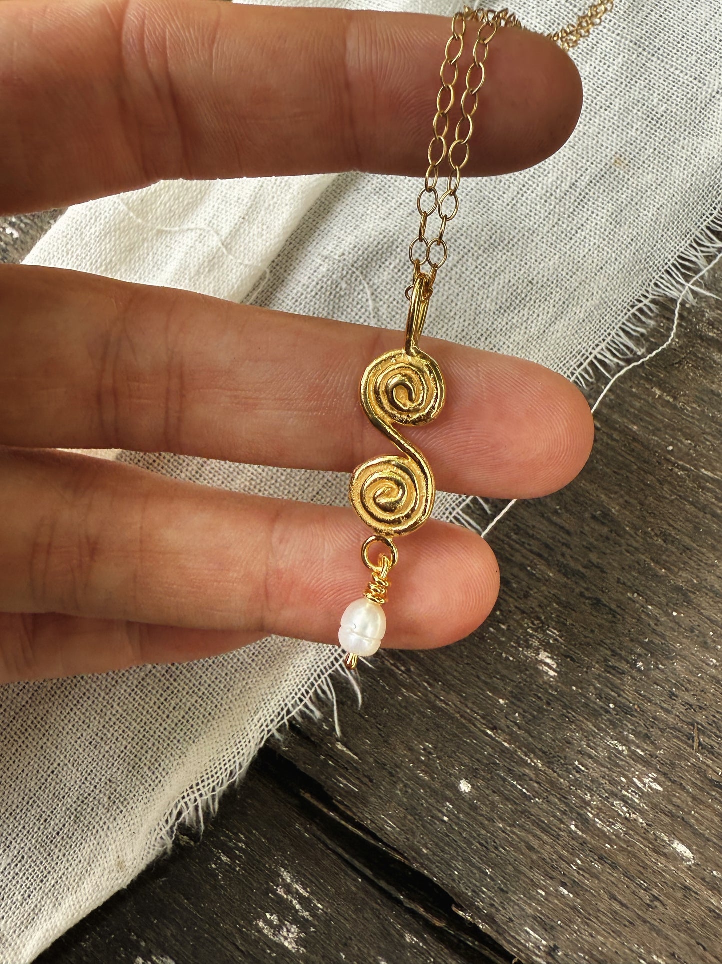 ECHO DRIP GOLD