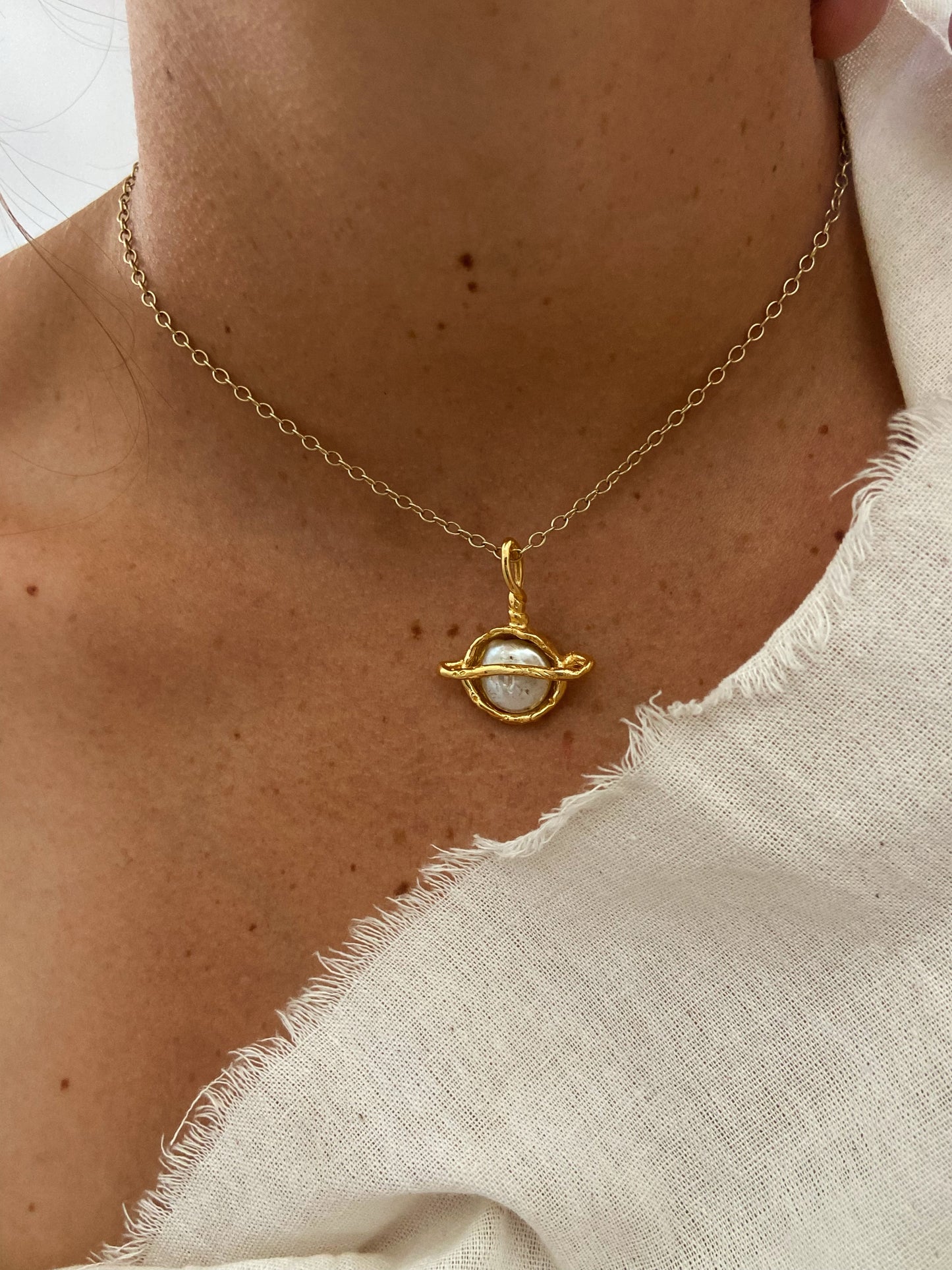 PLANET PEARL ✧ GOLD