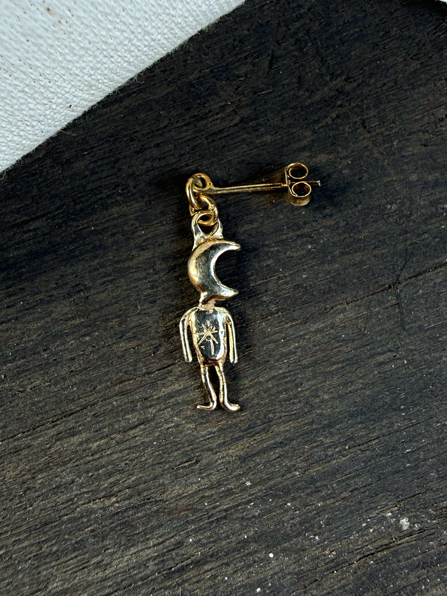 MOON MAN GOLD