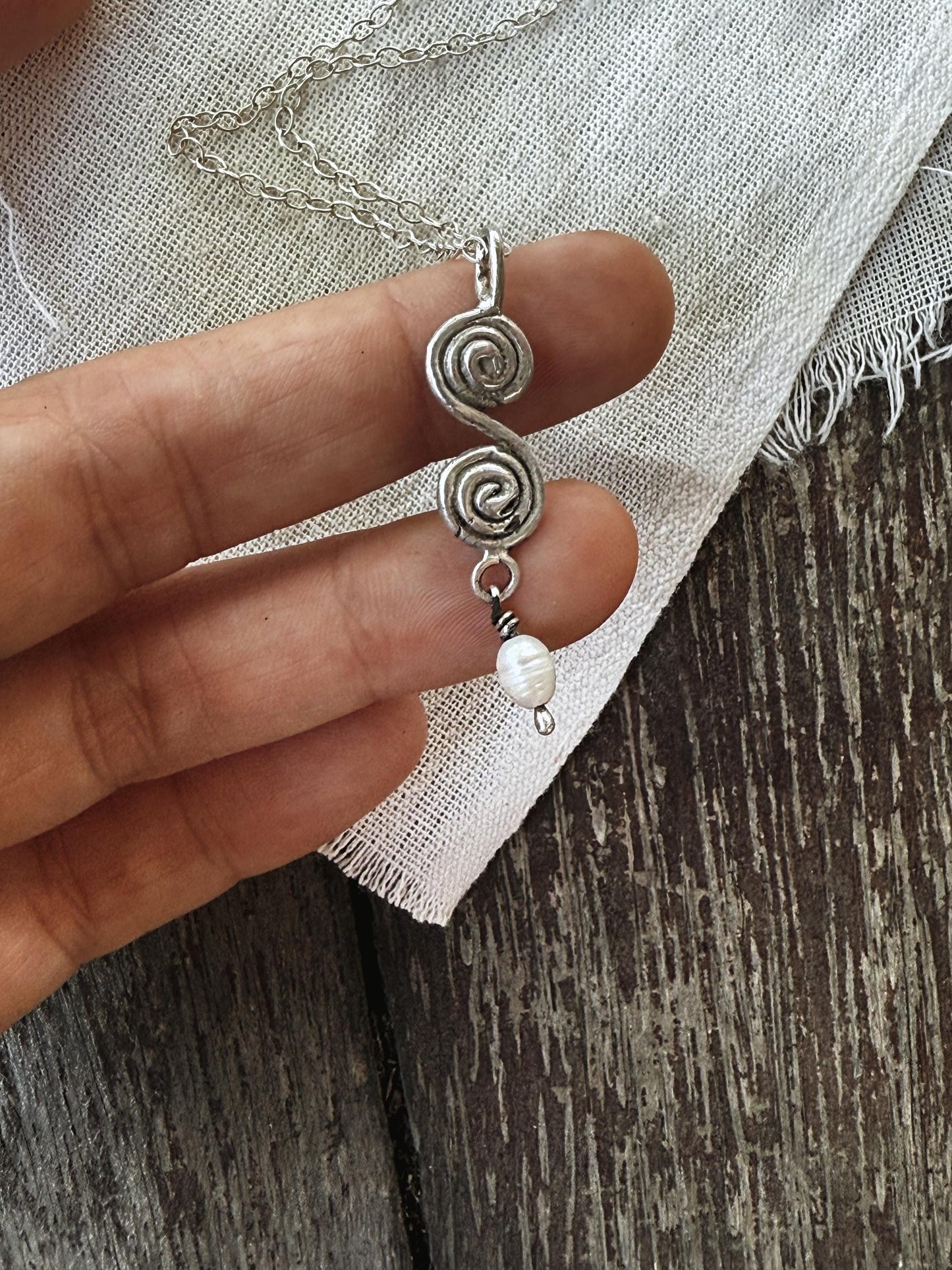 ECHO DRIP PENDANT