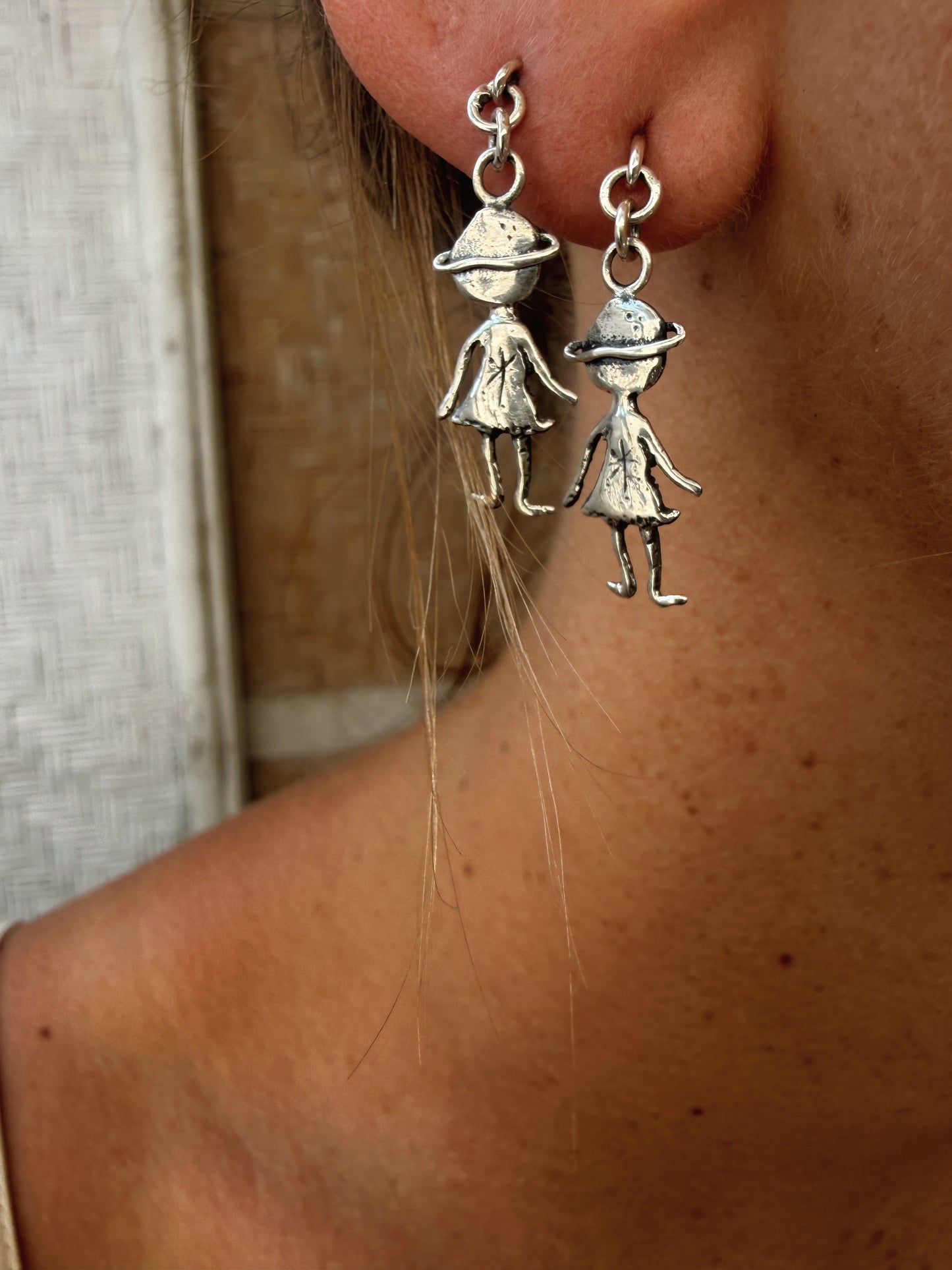 COSMO GIRL EARRINGS