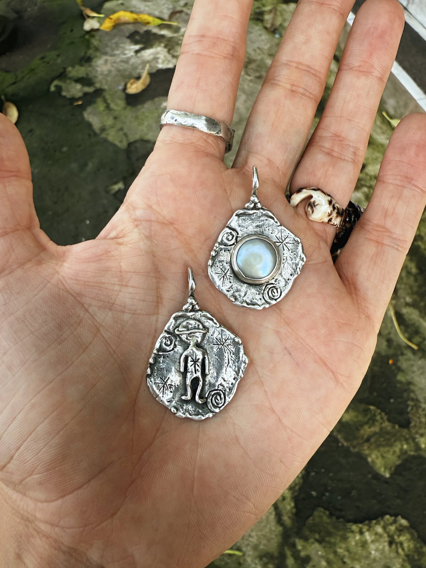 TREASURE TOKEN