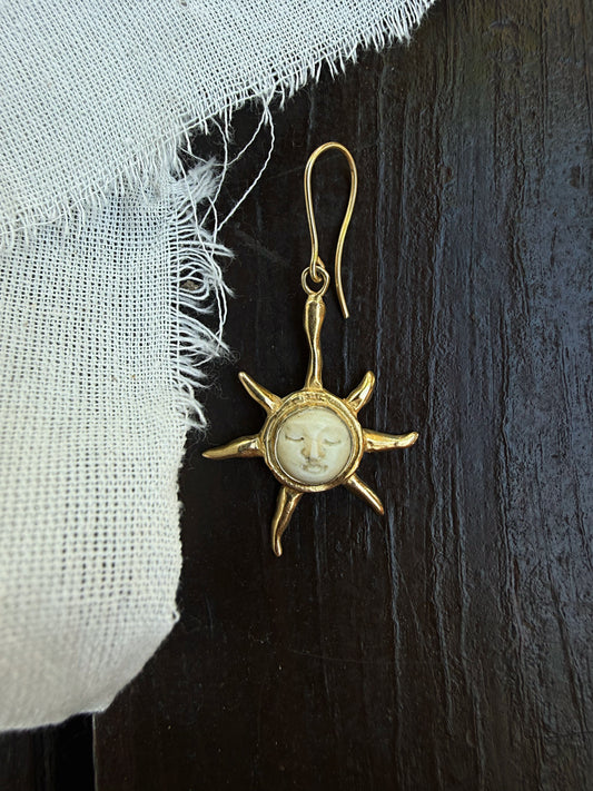 ZODIAC SUN GOLD