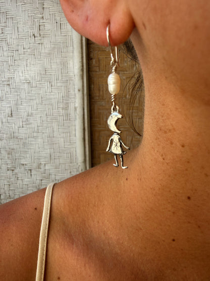 MOON GIRL PEARL DROPS