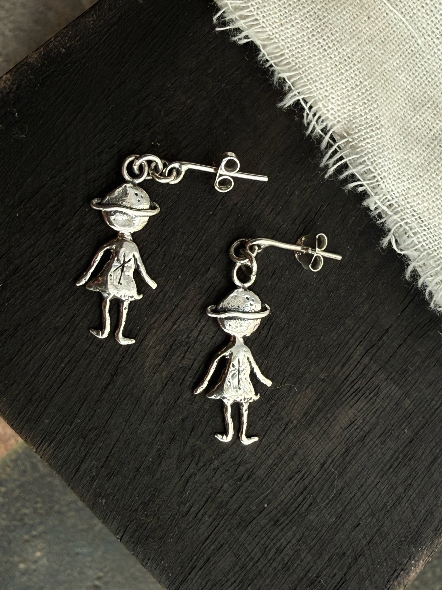 COSMO GIRL EARRINGS