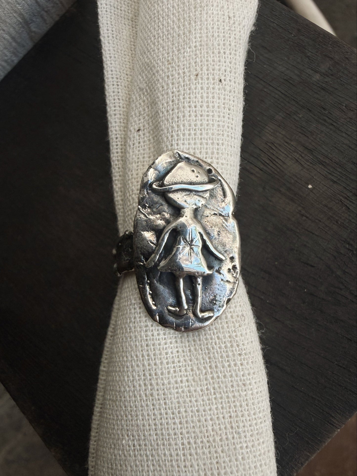 COSMO GIRL RING