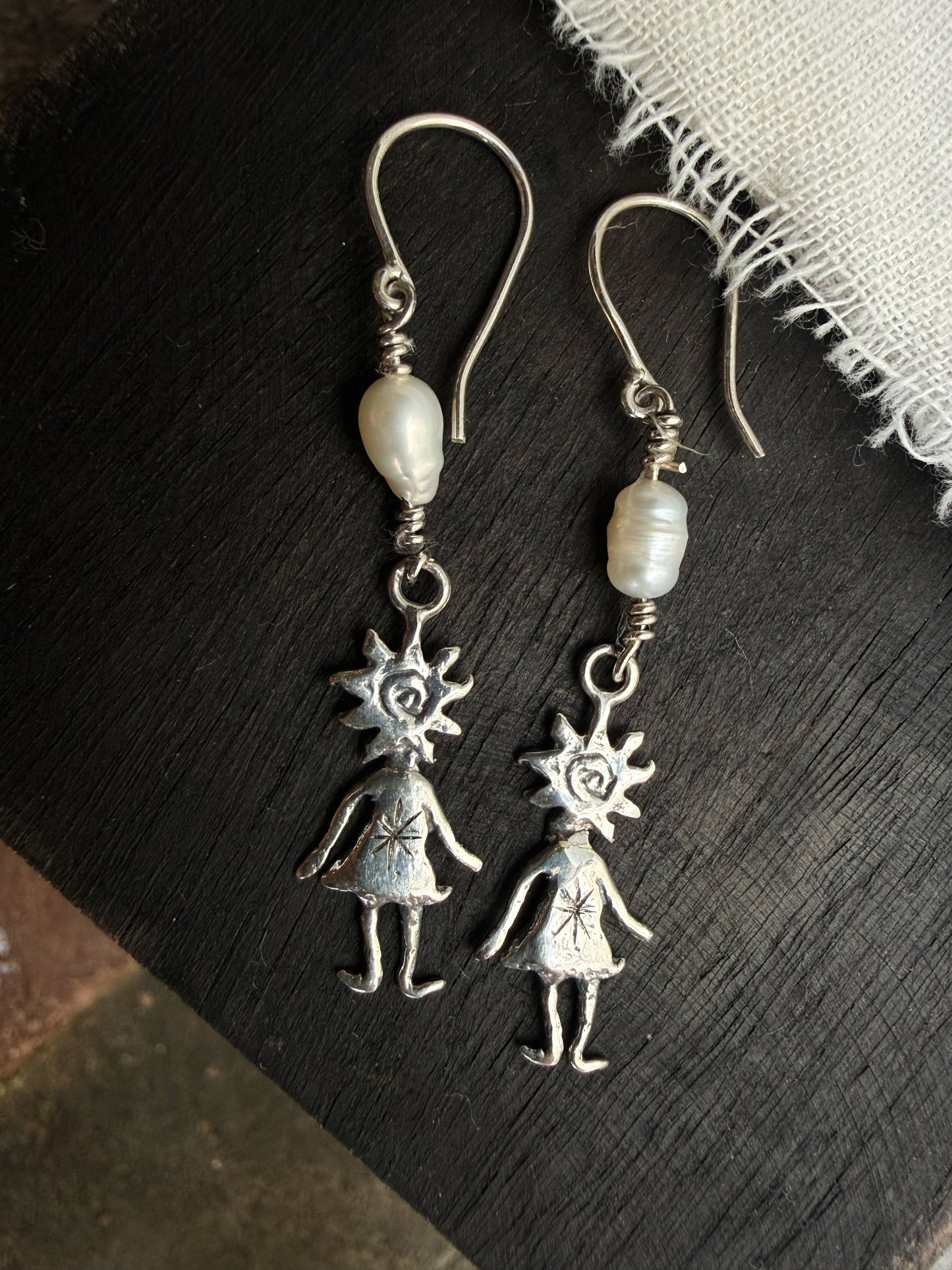 SUN GIRL PEARL DROP