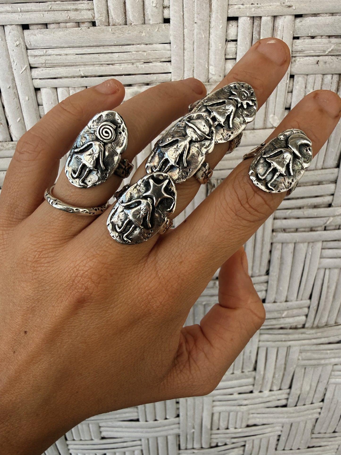 SUN GIRL RING