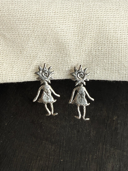 SUN GIRL STUDS
