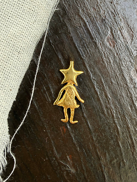 STAR GIRL STUD GOLD