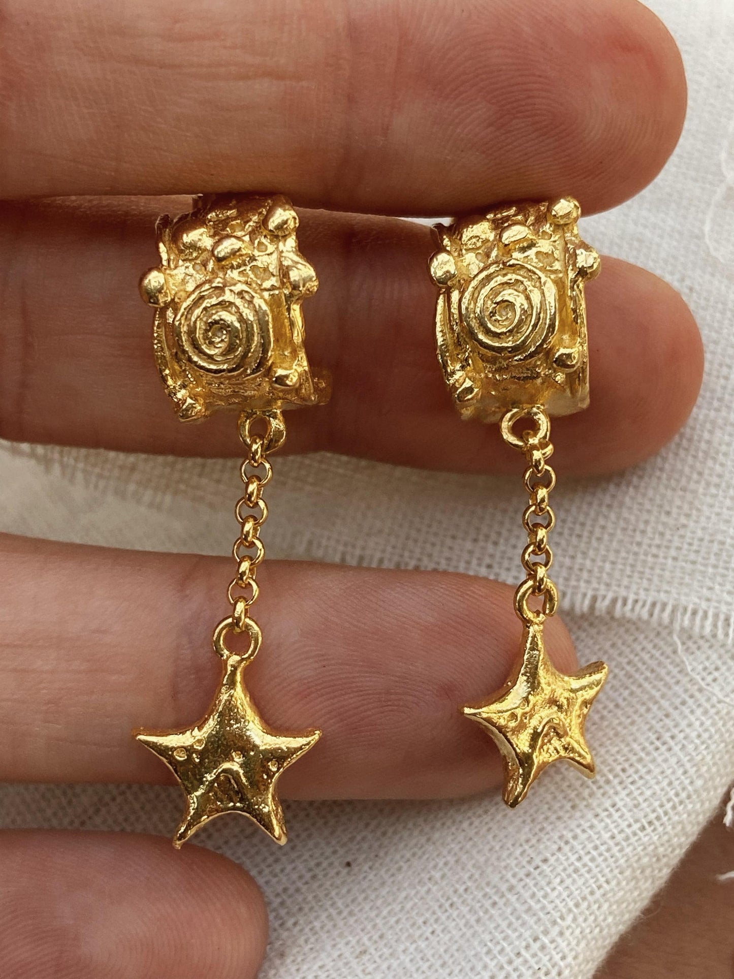 CINNAMON STARS GOLD