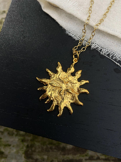 ZARIA GOLD