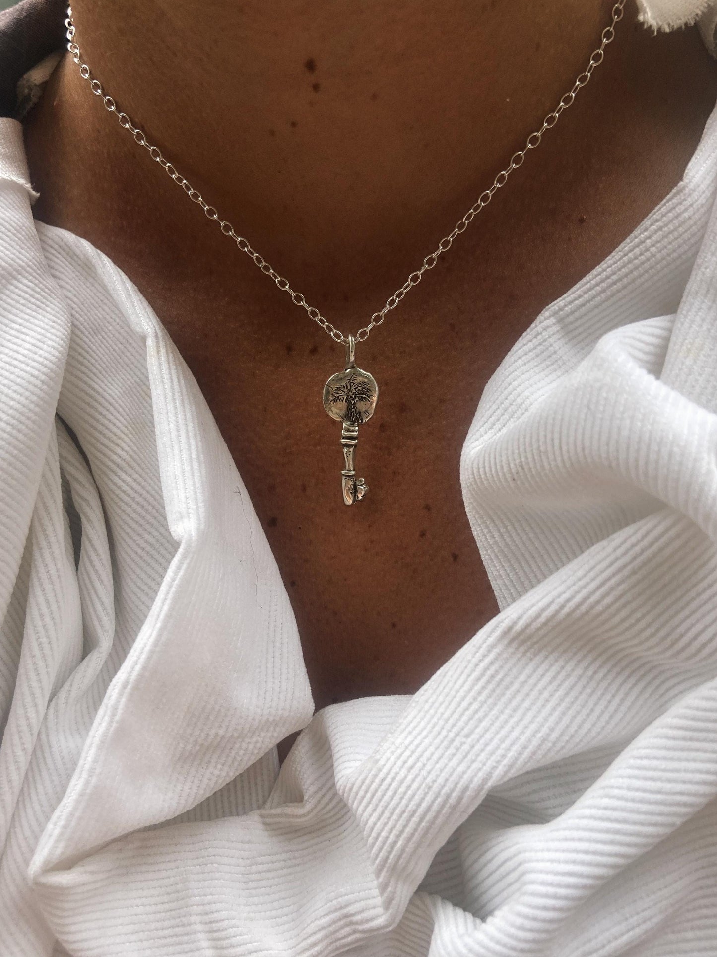 TIKI KEY