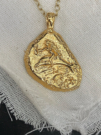 DOLPHIN DANCER GOLD