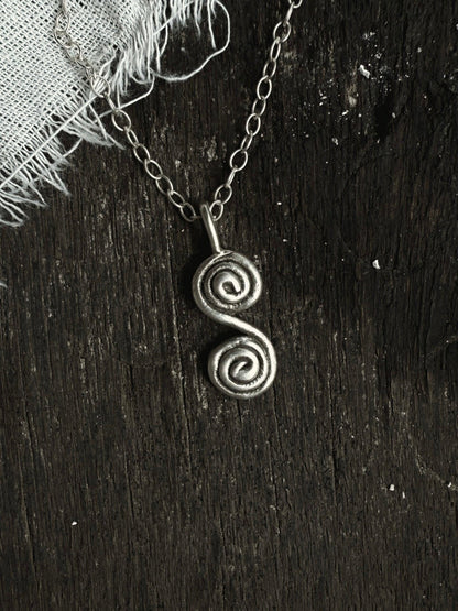 ECHO PENDANT