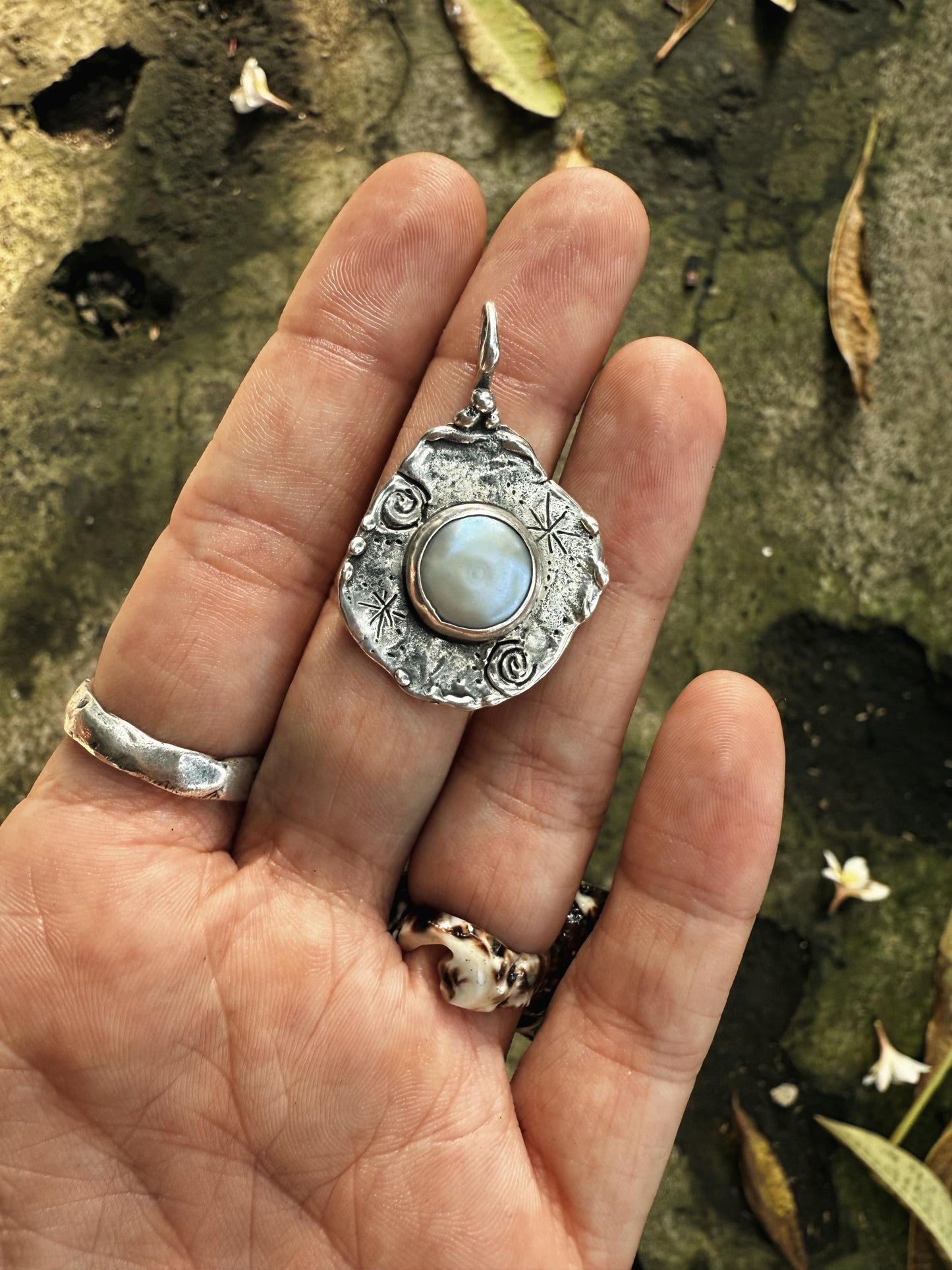 TREASURE TOKEN