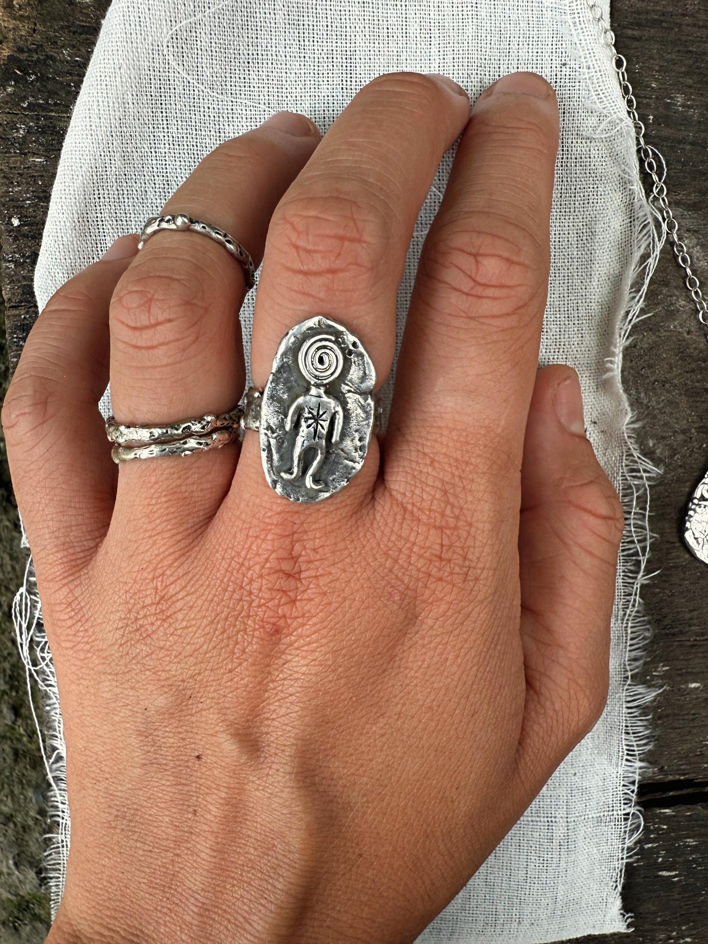 DIZZY MAN RING