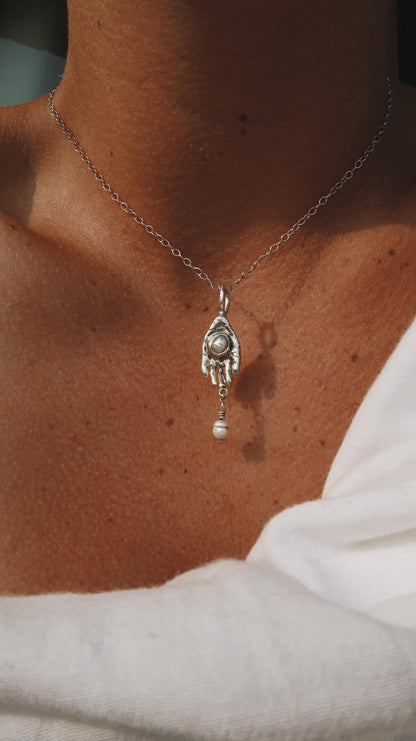 PEARLY PALM casting spells