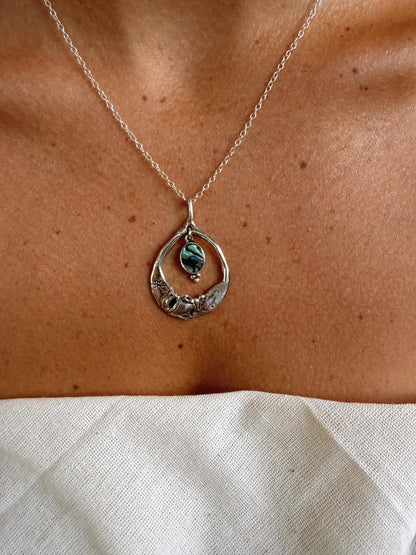 SEA MOONSWING